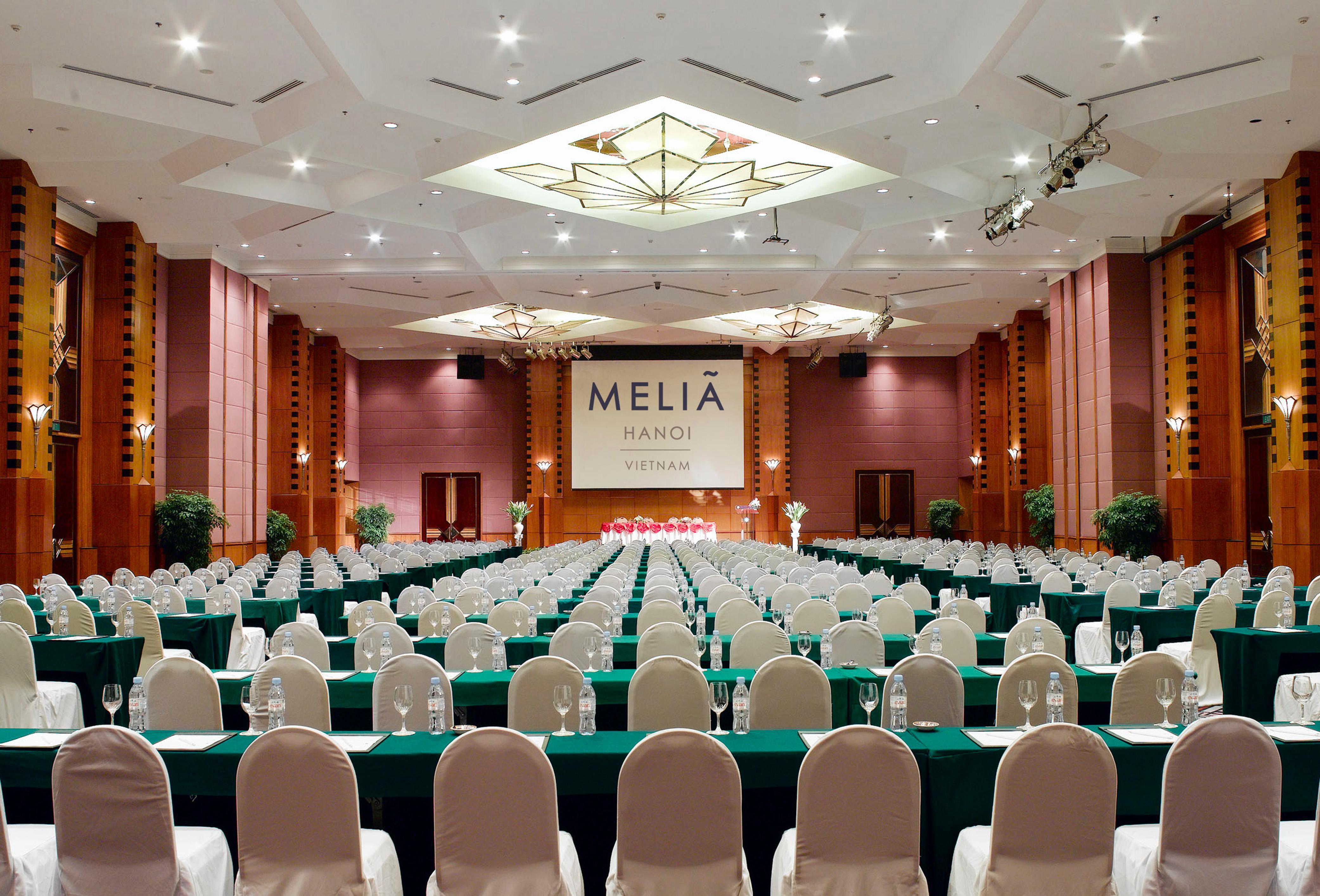 Melia Hanoi Hotel Exterior photo