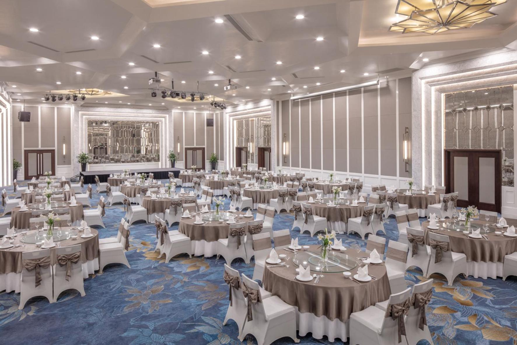 Melia Hanoi Exterior photo The Grand Ballroom