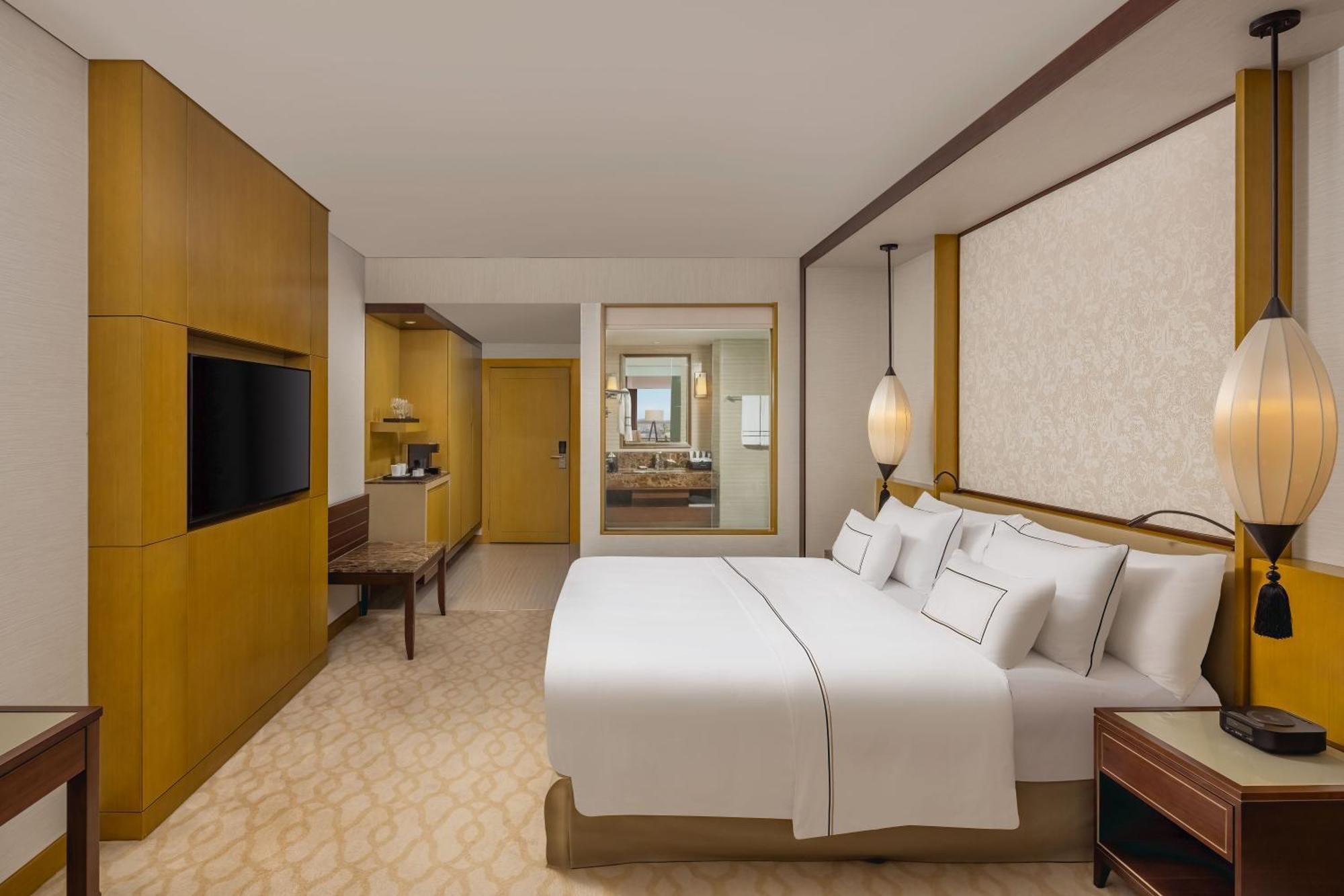 Melia Hanoi Exterior photo Deluxe Room